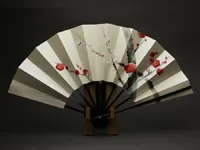 梅と青もみじ