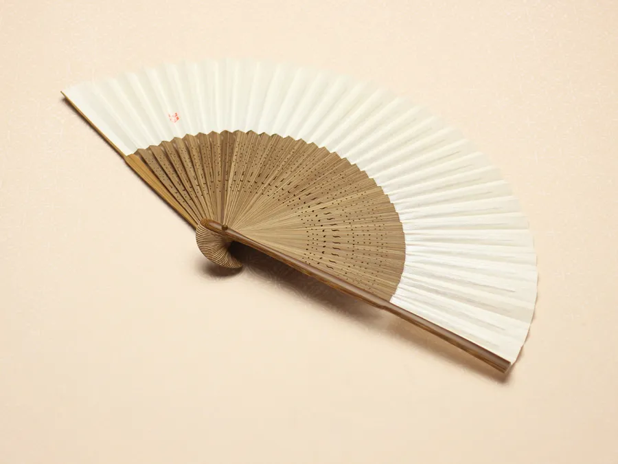 裏斜め