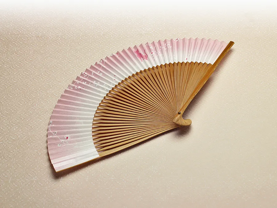 斜め
