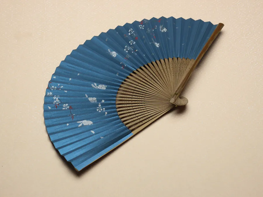 斜め