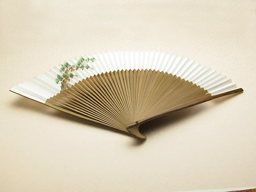 下から